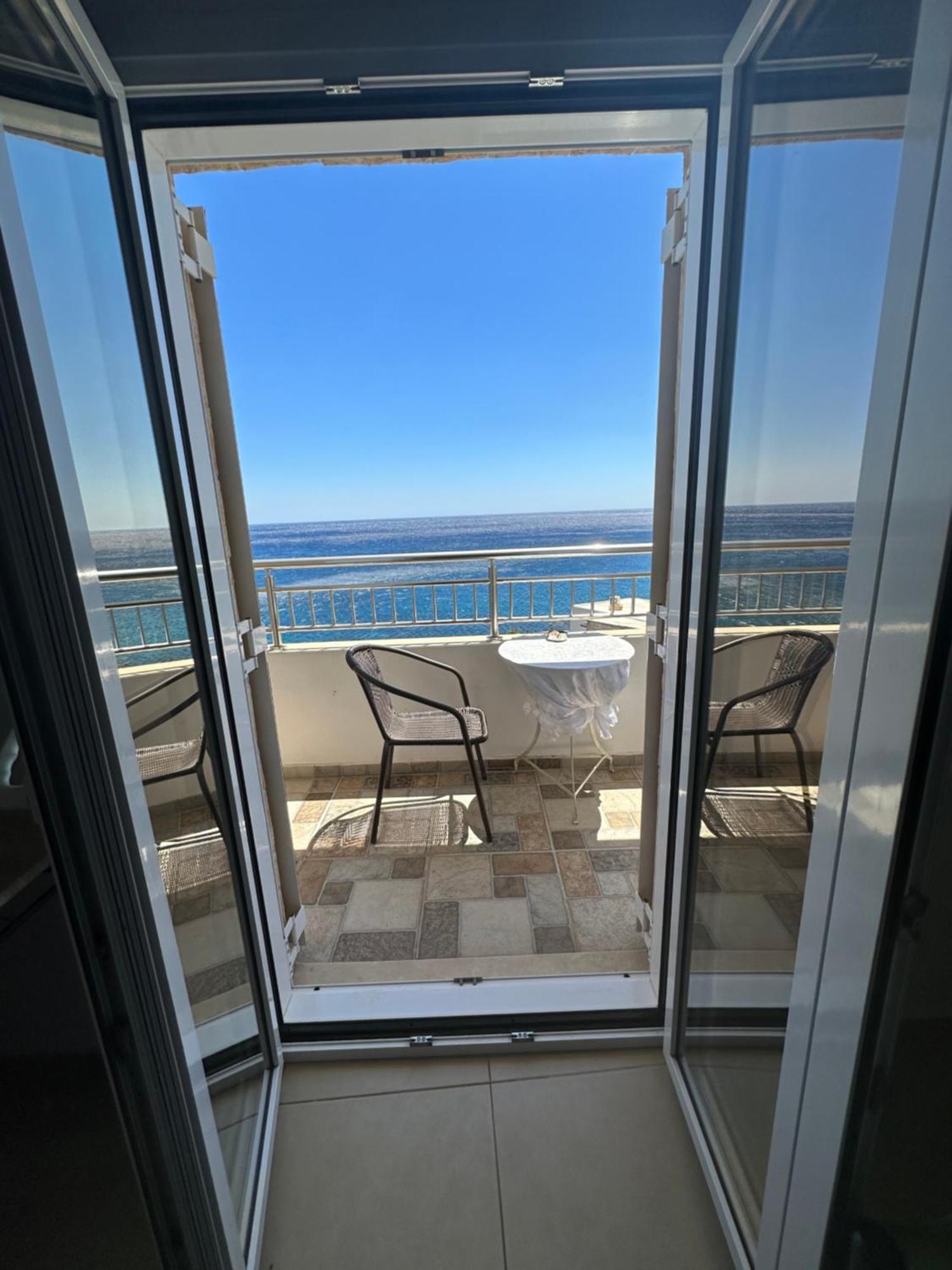 Villa House With View à Paránimfoi Extérieur photo
